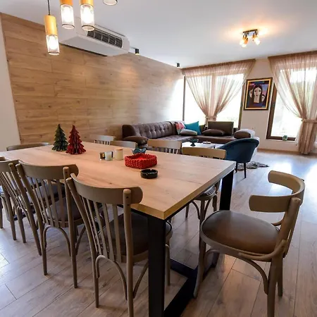 синята врана Holiday home Mostovo